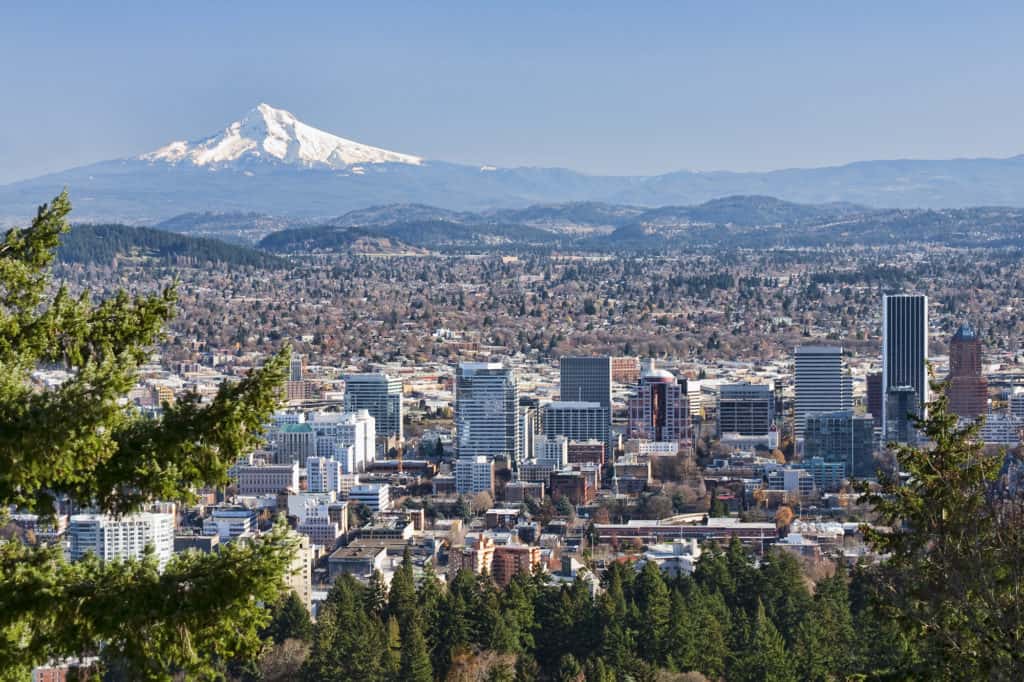 Beautiful Vista of Portland, Oregon | California to Oregon